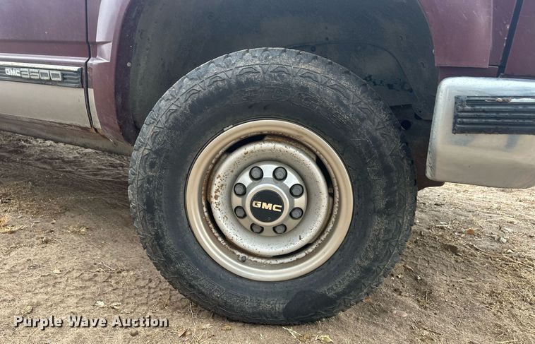 image for item DM2631 1997 GMC Sierra 3500  Crew Cab bale bed pickup truck