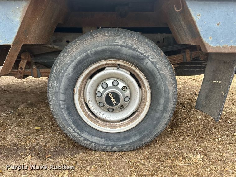 image for item DM2631 1997 GMC Sierra 3500  Crew Cab bale bed pickup truck