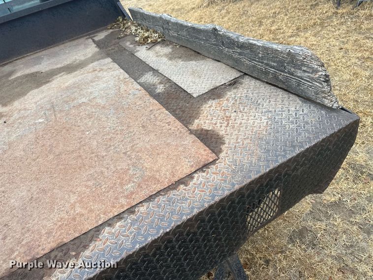 image for item DM2632 1990 GMC Sierra 2500HD flatbed pickup truck