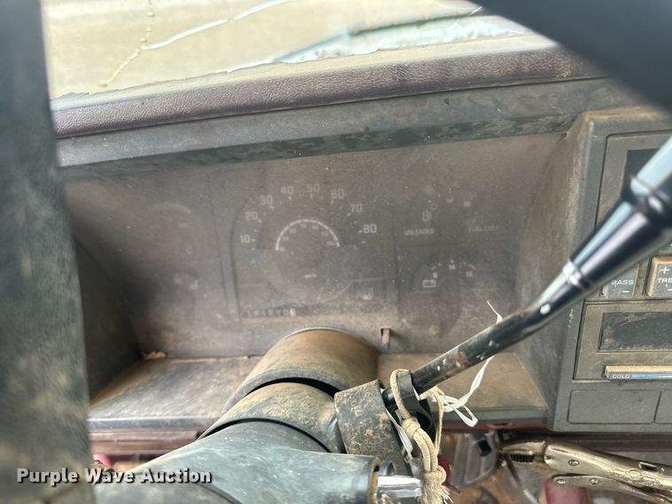 image for item DM2632 1990 GMC Sierra 2500HD flatbed pickup truck