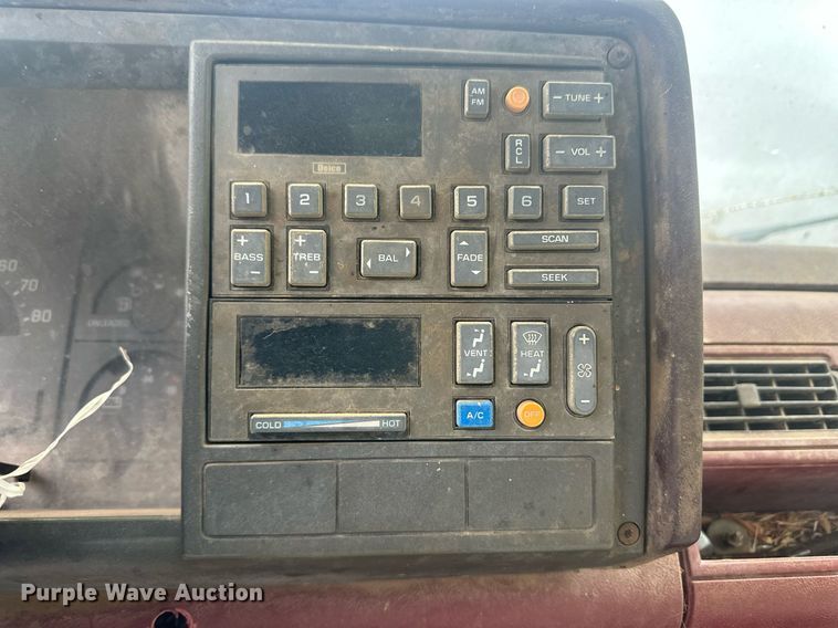 image for item DM2632 1990 GMC Sierra 2500HD flatbed pickup truck