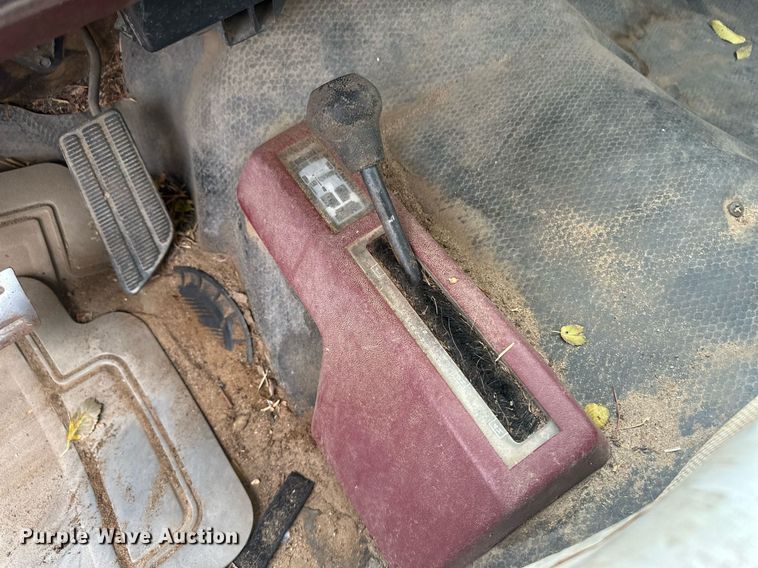 image for item DM2632 1990 GMC Sierra 2500HD flatbed pickup truck