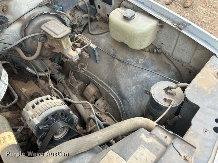 image for item DM2632 1990 GMC Sierra 2500HD flatbed pickup truck