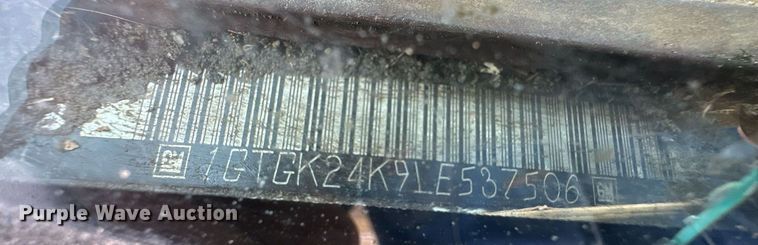 image for item DM2632 1990 GMC Sierra 2500HD flatbed pickup truck