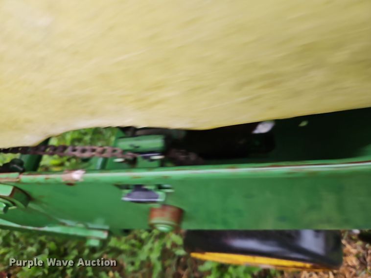 image for item DN7134 John Deere P7000  no-till planter