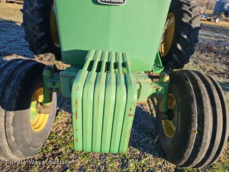 image for item DN7141 John Deere 4440  tractor