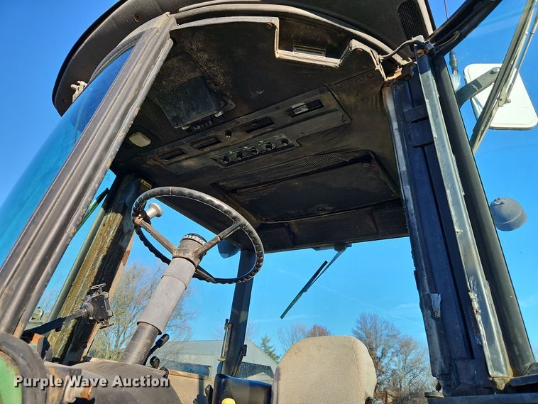 image for item DN7141 John Deere 4440  tractor