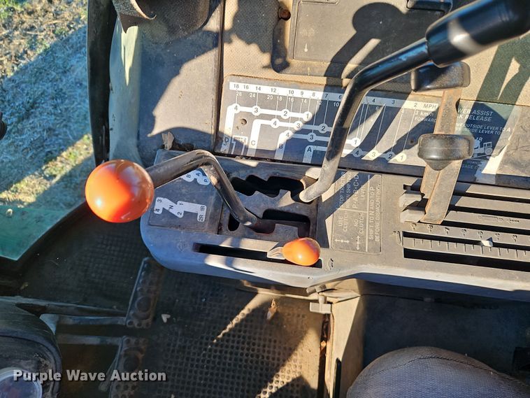 image for item DN7141 John Deere 4440  tractor