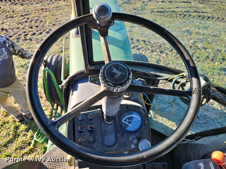 image for item DN7141 John Deere 4440  tractor