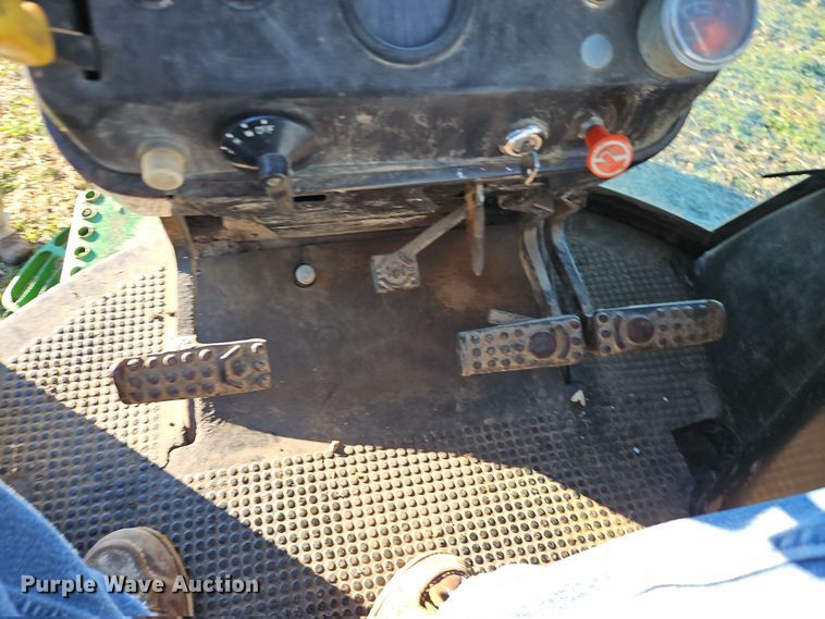 image for item DN7141 John Deere 4440  tractor