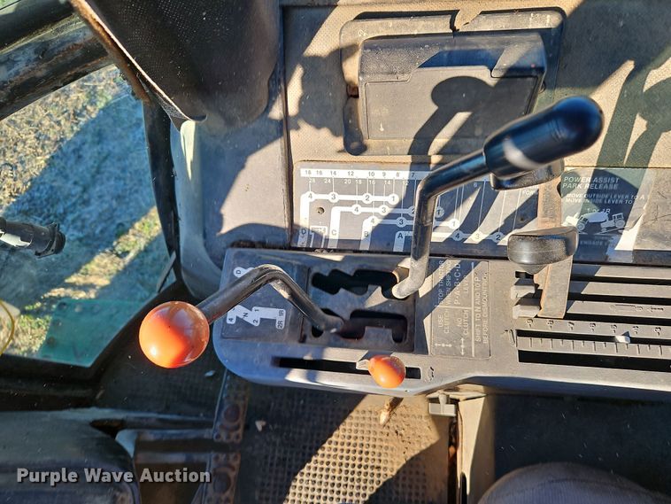 image for item DN7141 John Deere 4440  tractor