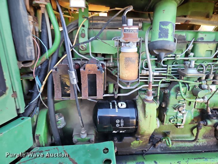 image for item DN7141 John Deere 4440  tractor