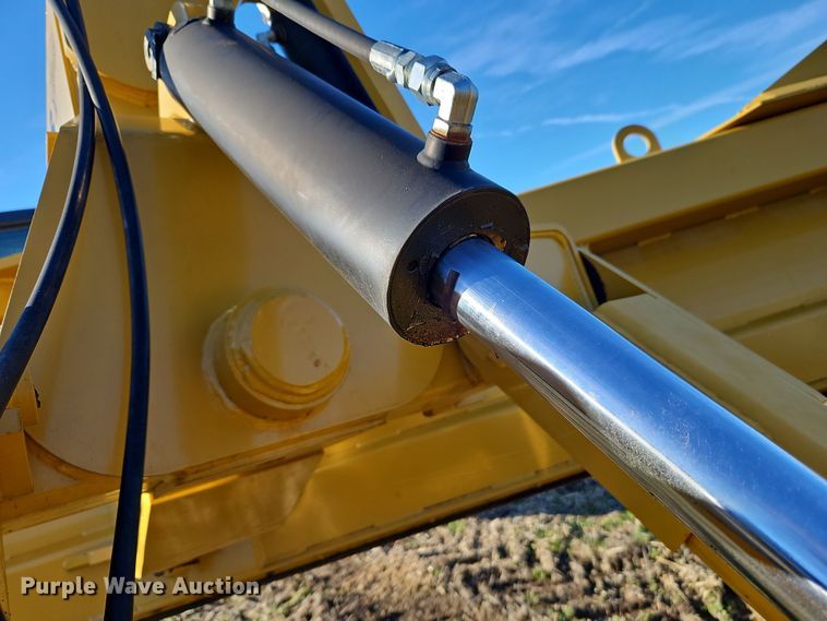 image for item DN7143 Garfield 1600RS  grader blade
