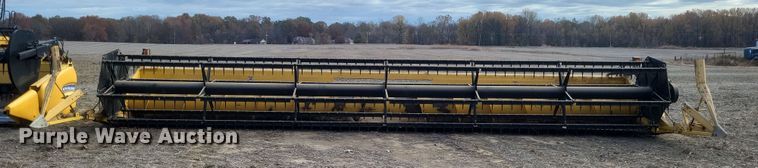 image for item DO4717 2006 New Holland 74C  flex head