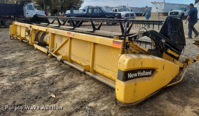 image for item DO4717 2006 New Holland 74C  flex head