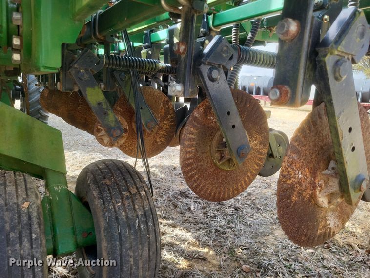 image for item DO4719 Great Plains 2N-3010  grain drill