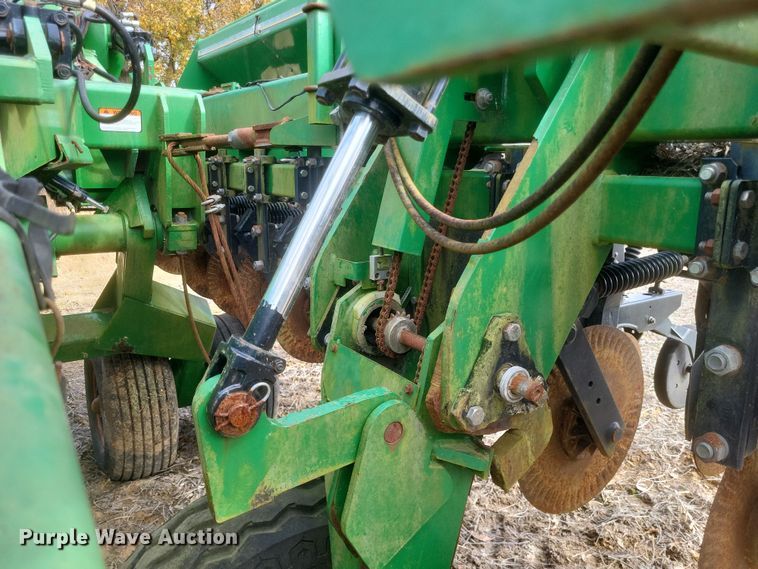 image for item DO4719 Great Plains 2N-3010  grain drill