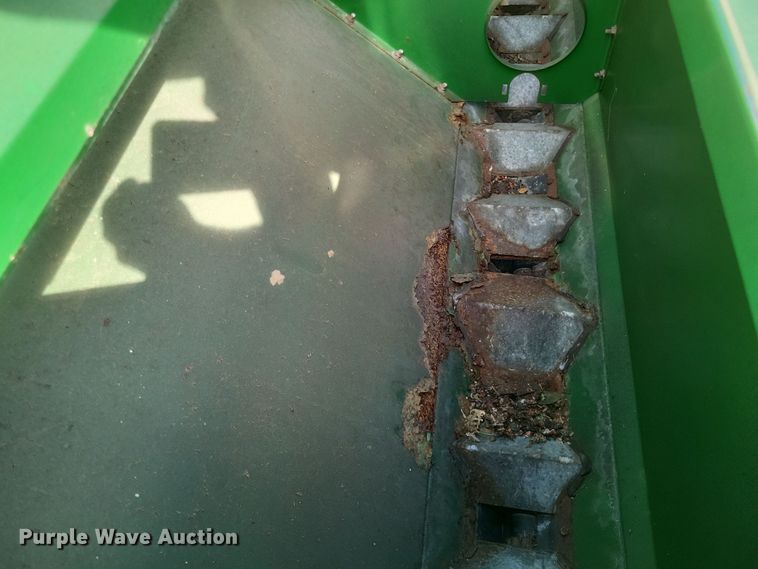 image for item DO4719 Great Plains 2N-3010  grain drill