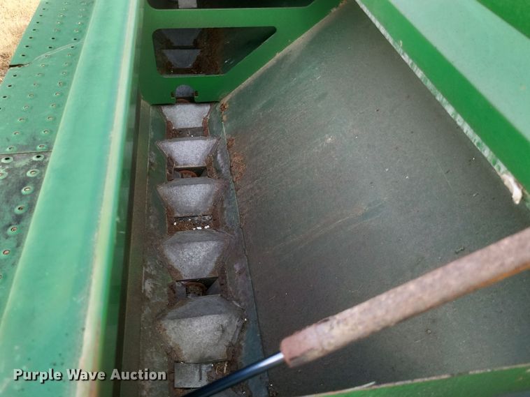 image for item DO4719 Great Plains 2N-3010  grain drill