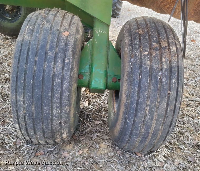 image for item DO4719 Great Plains 2N-3010  grain drill