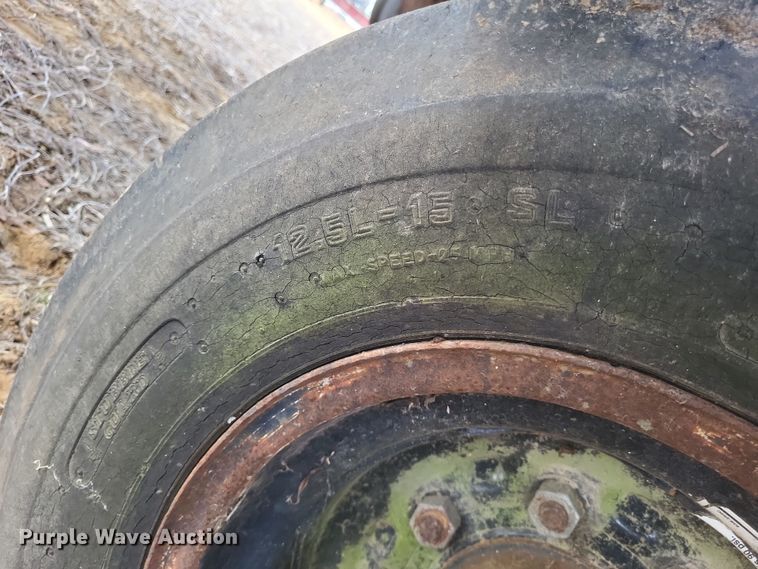 image for item DO4719 Great Plains 2N-3010  grain drill