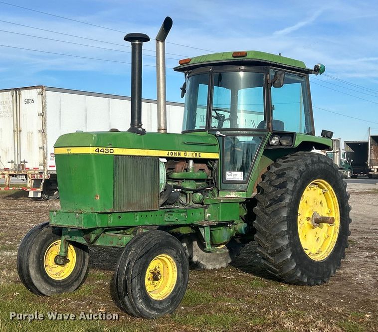 image for item DQ1060 1976 John Deere 4430H  tractor