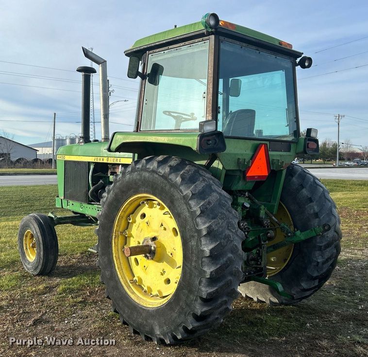 image for item DQ1060 1976 John Deere 4430H  tractor