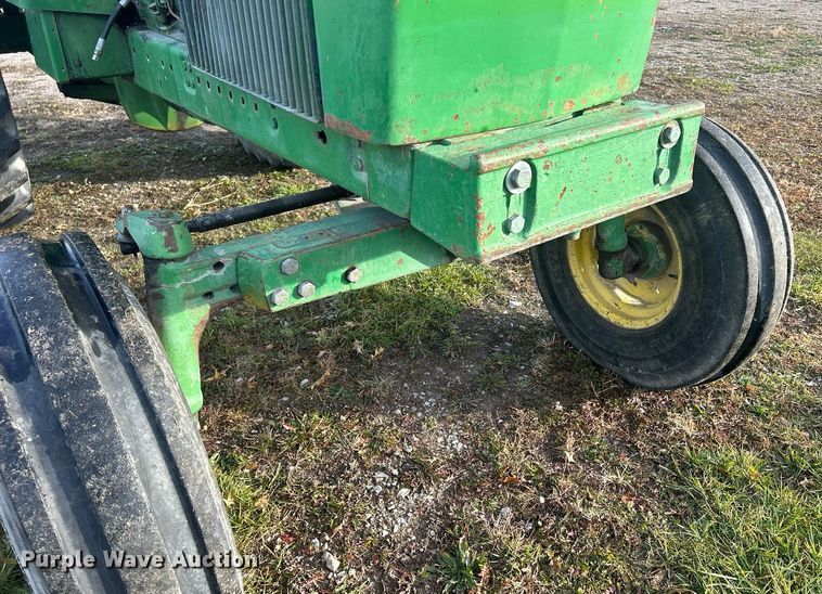 image for item DQ1060 1976 John Deere 4430H  tractor