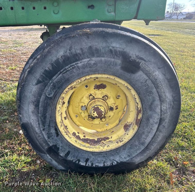 image for item DQ1060 1976 John Deere 4430H  tractor