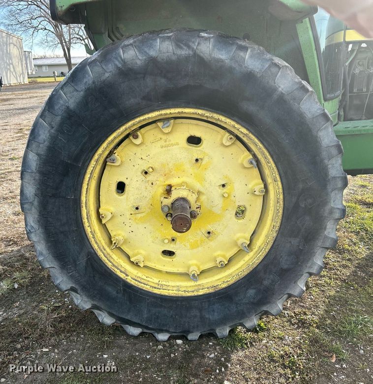 image for item DQ1060 1976 John Deere 4430H  tractor