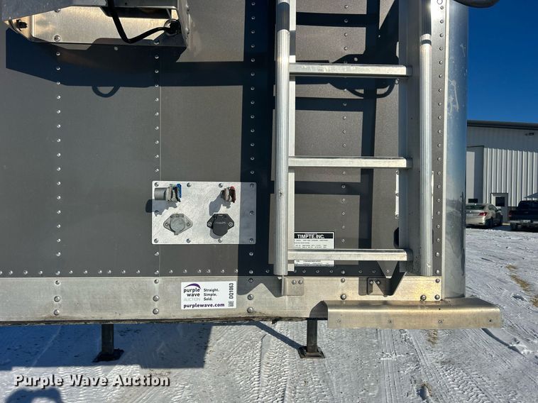 image for item DQ1063 2019 Timpte 4062  grain trailer