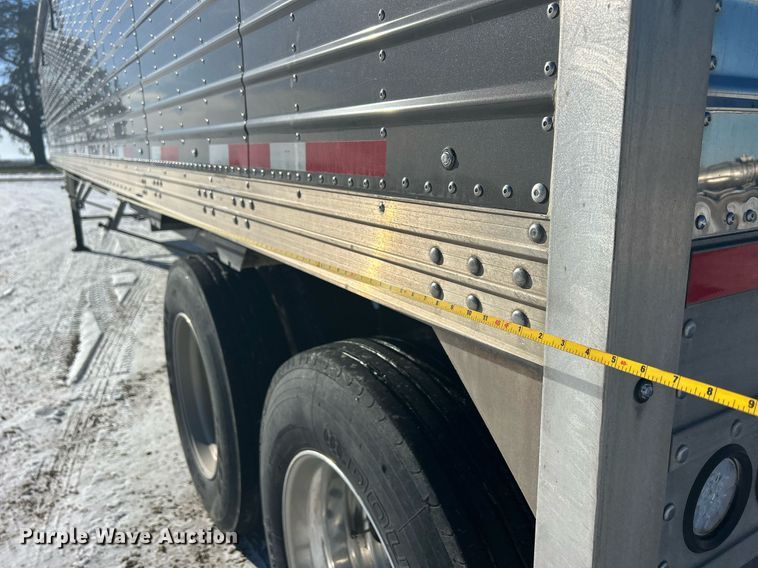 image for item DQ1063 2019 Timpte 4062  grain trailer