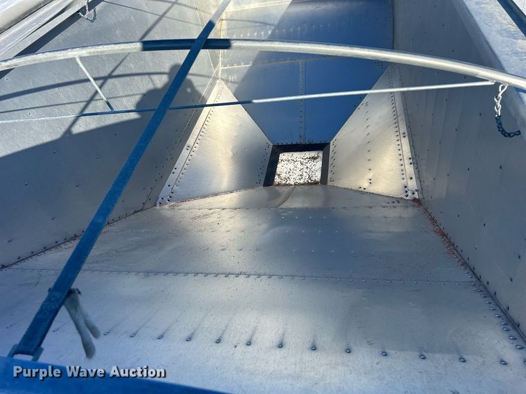 image for item DQ1063 2019 Timpte 4062  grain trailer