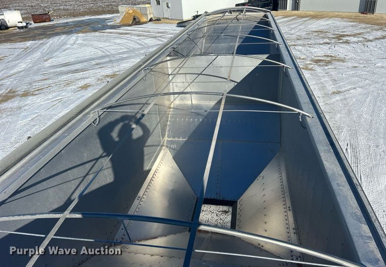 image for item DQ1063 2019 Timpte 4062  grain trailer