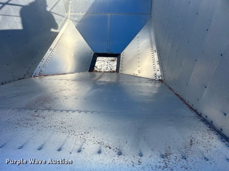 image for item DQ1063 2019 Timpte 4062  grain trailer