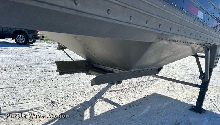 image for item DQ1063 2019 Timpte 4062  grain trailer