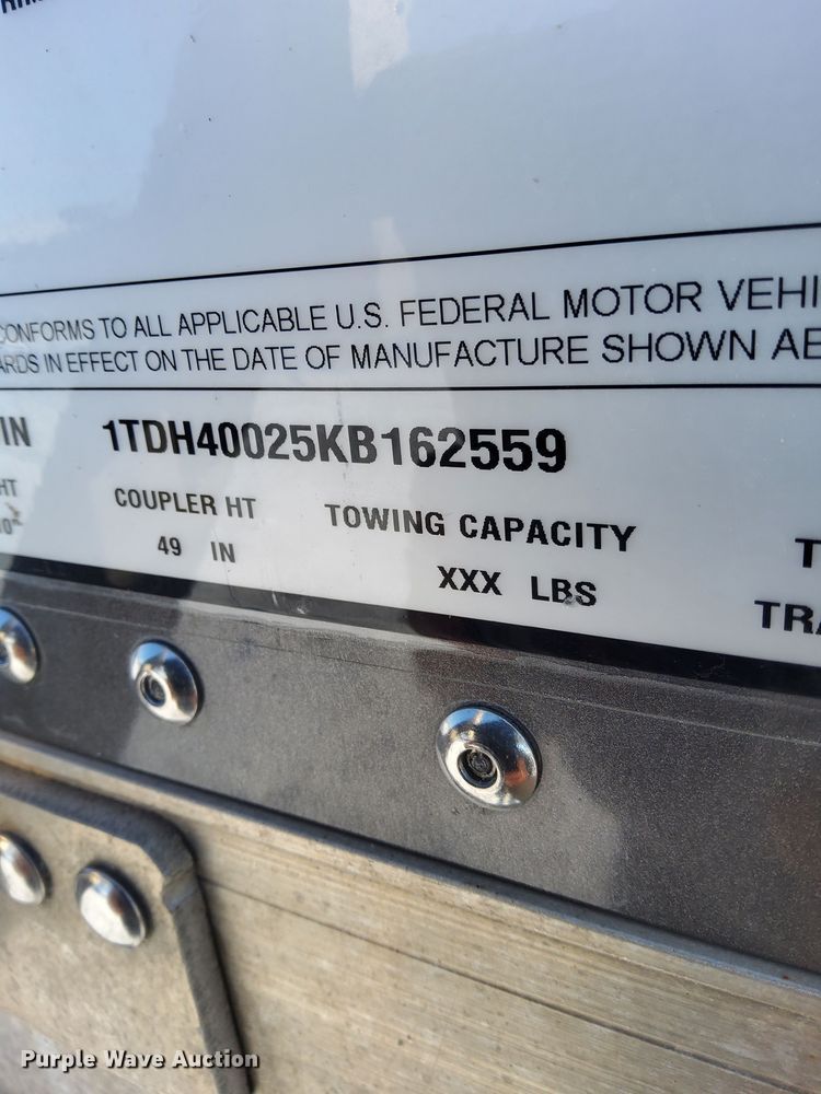 image for item DQ1063 2019 Timpte 4062  grain trailer