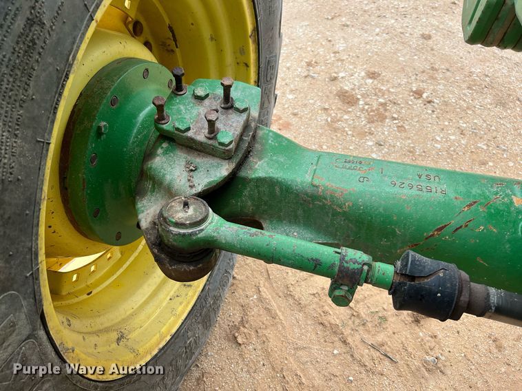 image for item DQ2317 2000 John Deere 7810  MFWD tractor