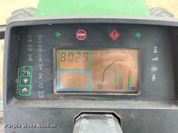 image for item DQ2317 2000 John Deere 7810  MFWD tractor