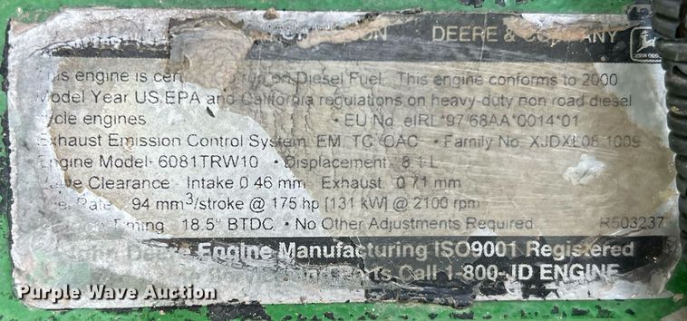 image for item DQ2317 2000 John Deere 7810  MFWD tractor