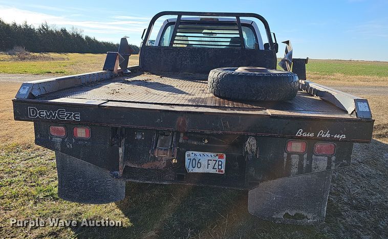 image for item DR5902 2001 Dodge Ram 3500 Laramie SLT  bale bed pickup truck