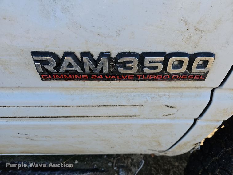 image for item DR5902 2001 Dodge Ram 3500 Laramie SLT  bale bed pickup truck