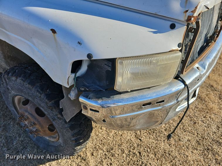 image for item DR5902 2001 Dodge Ram 3500 Laramie SLT  bale bed pickup truck