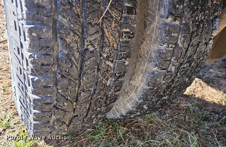 image for item DR5902 2001 Dodge Ram 3500 Laramie SLT  bale bed pickup truck