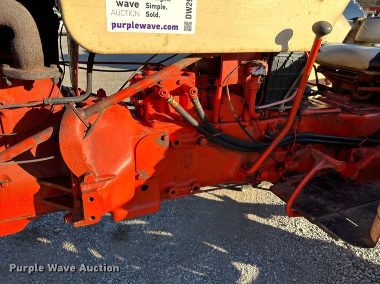 image for item DW2942 Case  tractor