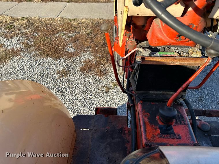 image for item DW2942 Case  tractor