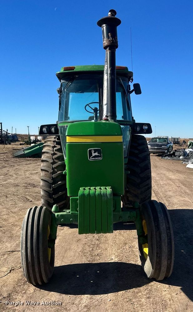 image for item EK9792 1976 John Deere 4430  tractor