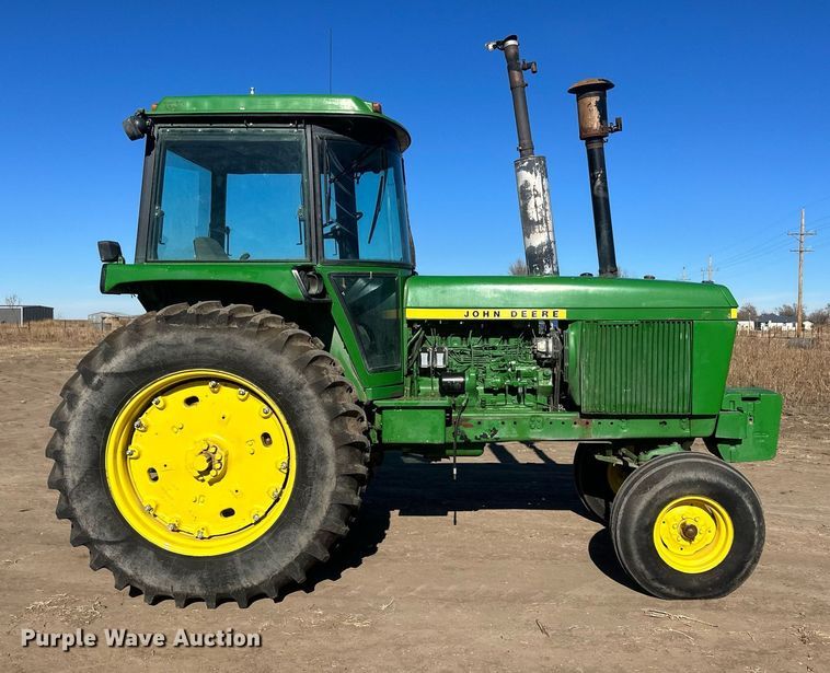image for item EK9792 1976 John Deere 4430  tractor