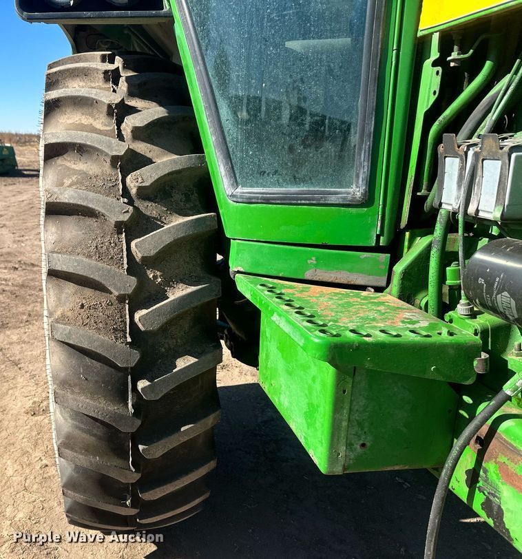 image for item EK9792 1976 John Deere 4430  tractor