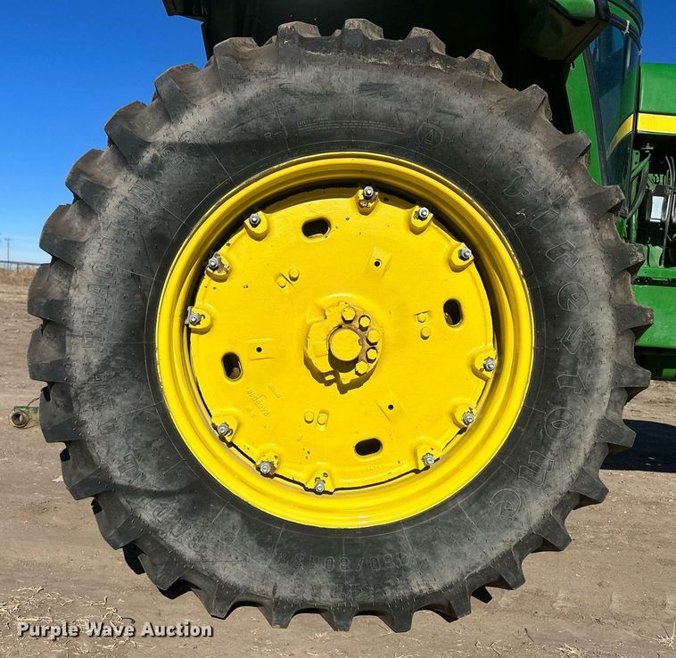 image for item EK9792 1976 John Deere 4430  tractor